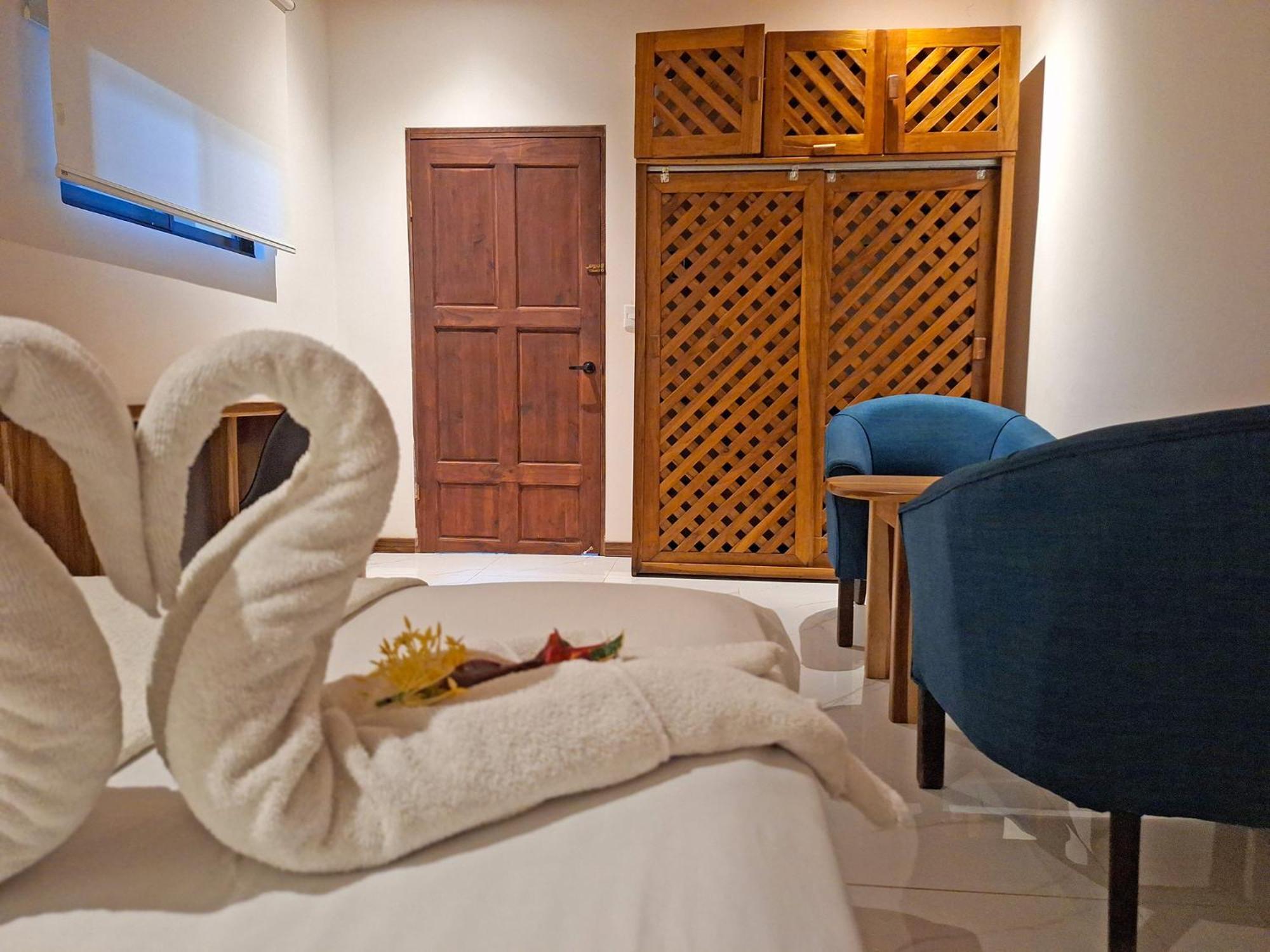 Infiniti Hotel Puerto Viejo de Talamanca Luaran gambar