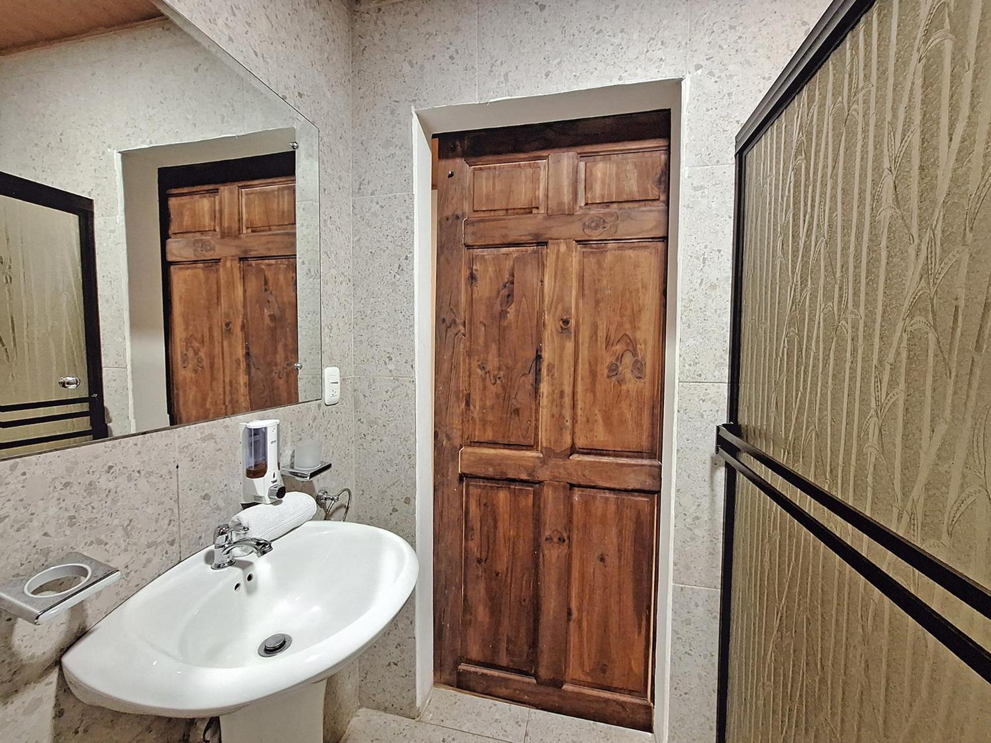 Infiniti Hotel Puerto Viejo de Talamanca Luaran gambar